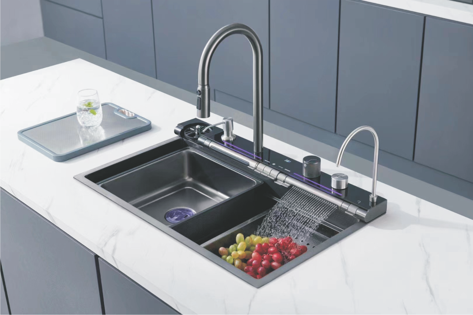 ACCESSORIES WITH LUXURY SINK SS Fruit Basket SS Square Basket SS Faucet Soap Container Chopping Board Sink Coupling Connection Pipes Glass Rinser R.O Tap Double Waterfal  ( 750mm x 450mm )